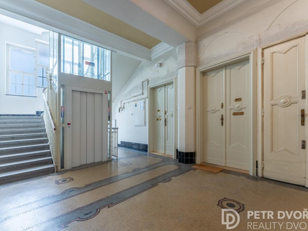 Prodej bytu 3+kk 74 m2, Praha – náhled fotky 20