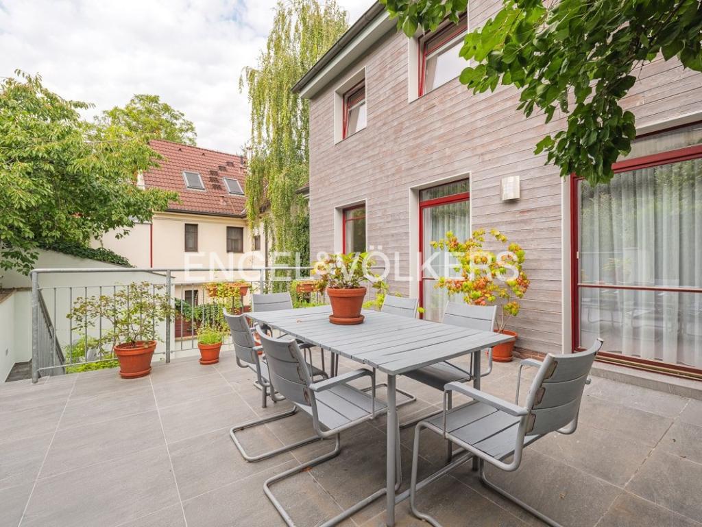 Pronájem domu 351 m2, Praha – náhled fotky 25