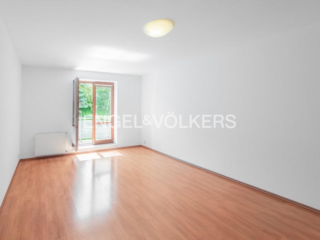Pronájem bytu 2+kk 65 m2