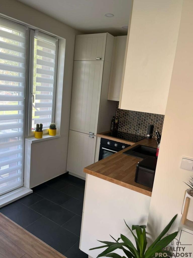 Pronájem bytu 2+kk 50 m2