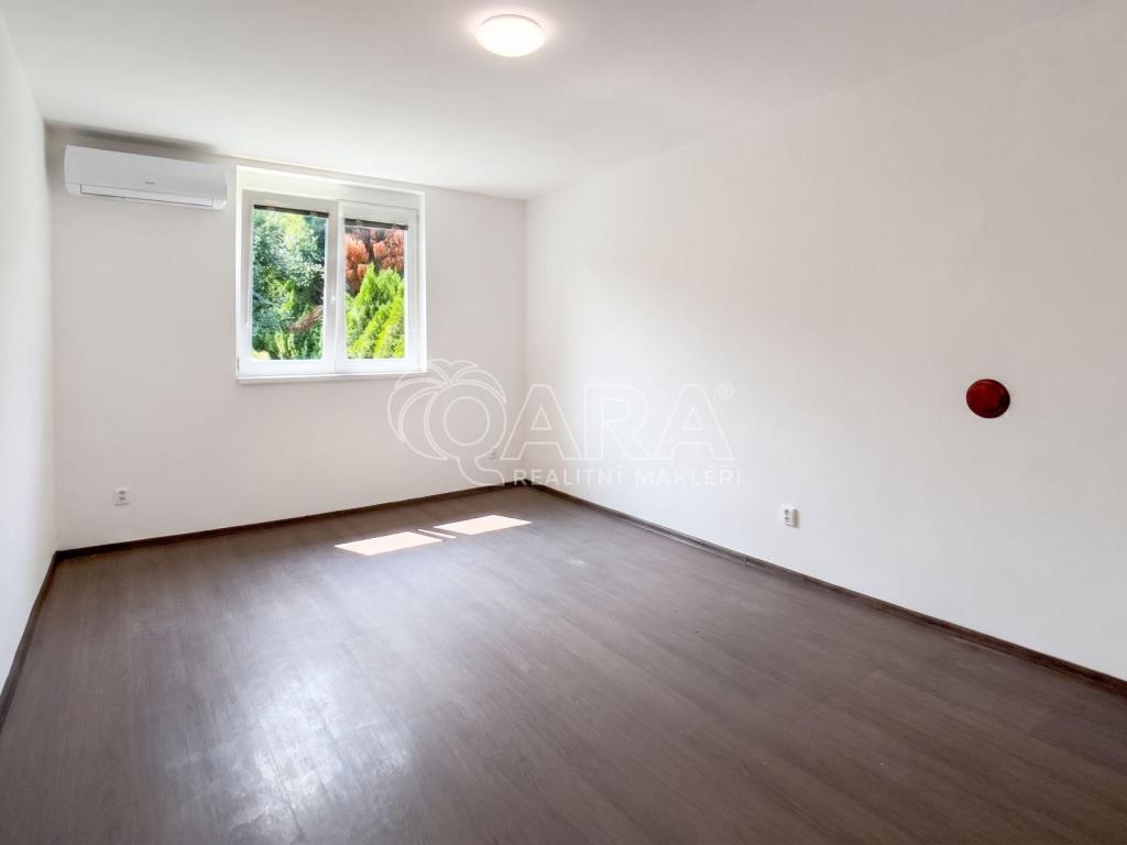 Pronájem domu 73 m2, Otročiněves – náhled fotky 8