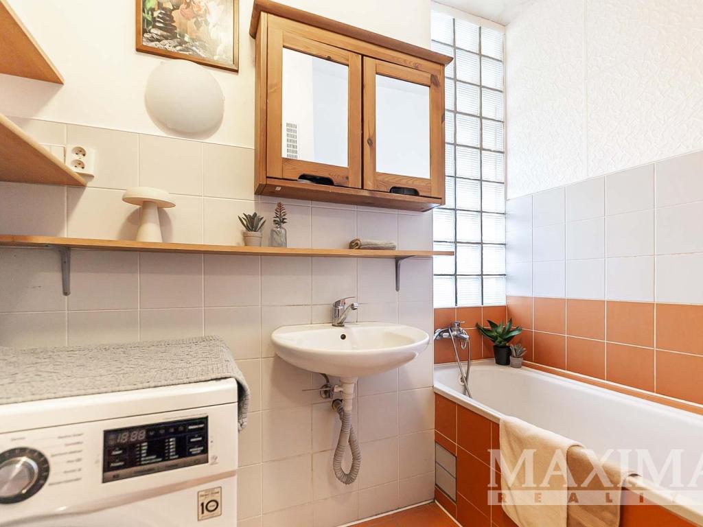 Prodej bytu 2+1 53 m2, Praha – náhled fotky 8
