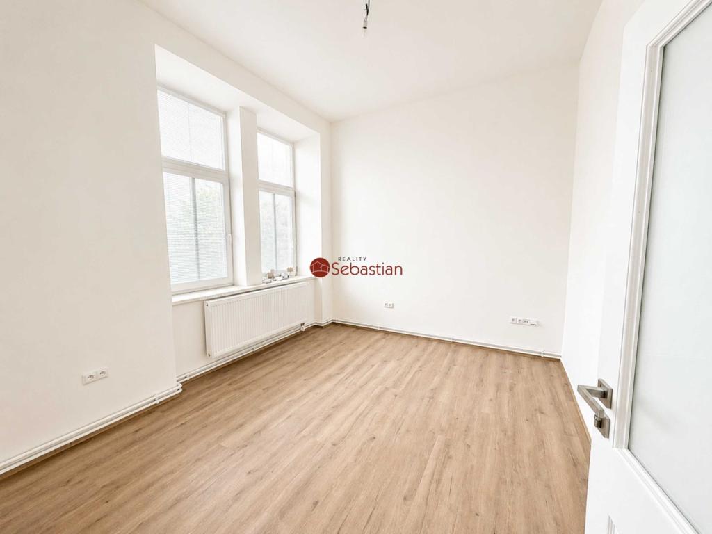Pronájem bytu 3+kk 106 m2, Pardubice – náhled fotky 10