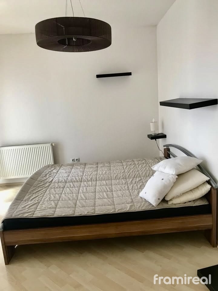 Pronájem bytu 2+kk 75 m2