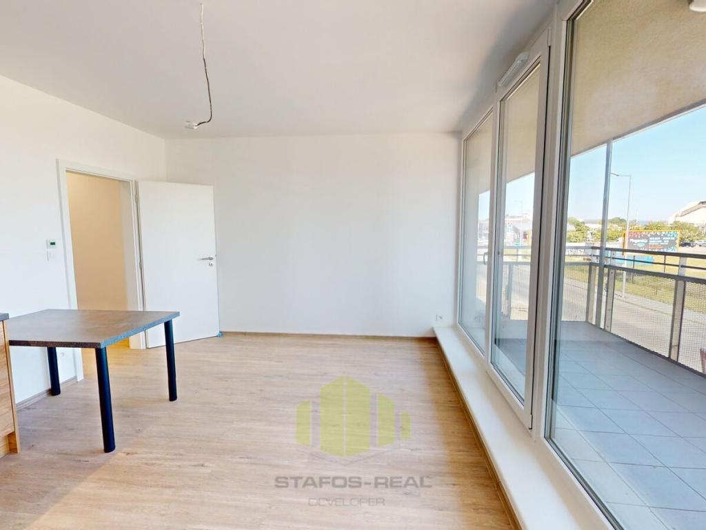 Pronájem bytu 1+kk 34 m2