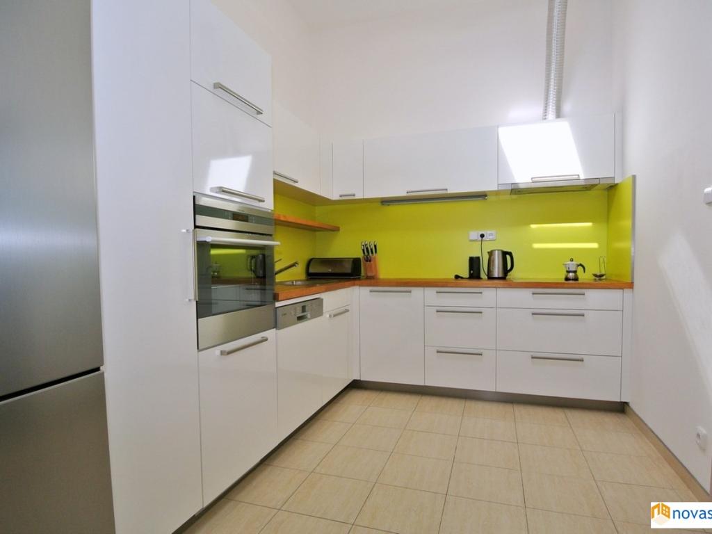 Pronájem bytu 3+kk 106 m2