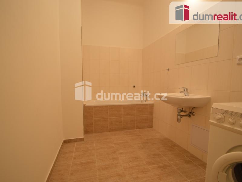 Pronájem bytu 2+kk 67 m2, Praha – náhled fotky 10