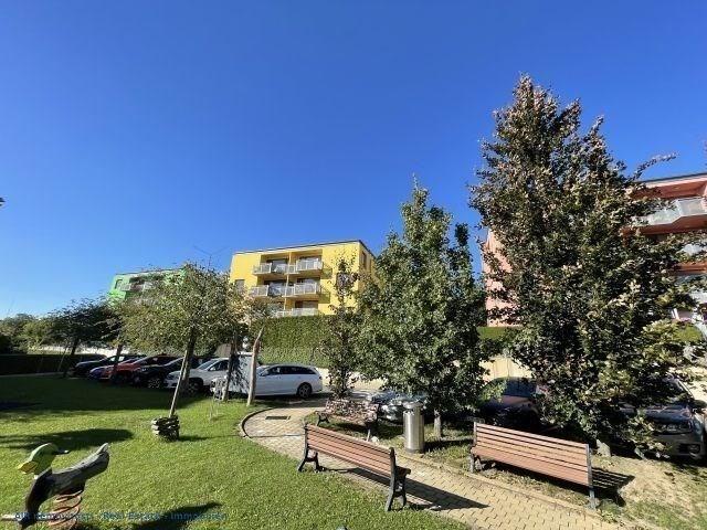 Pronájem bytu 3+kk 74 m2