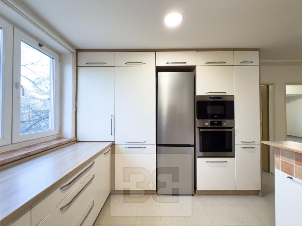 Pronájem bytu 2+1 71 m2