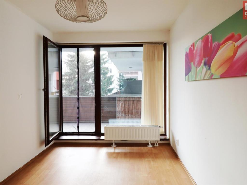 Pronájem bytu 2+kk 82 m2