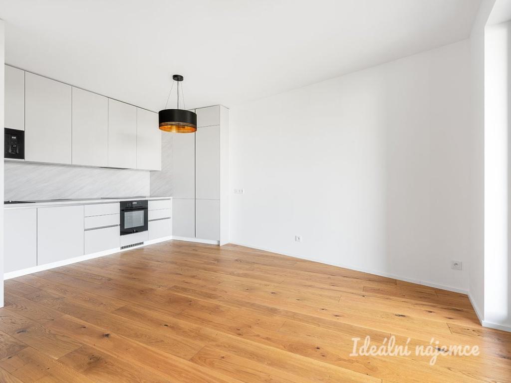 Pronájem bytu 2+kk 50 m2