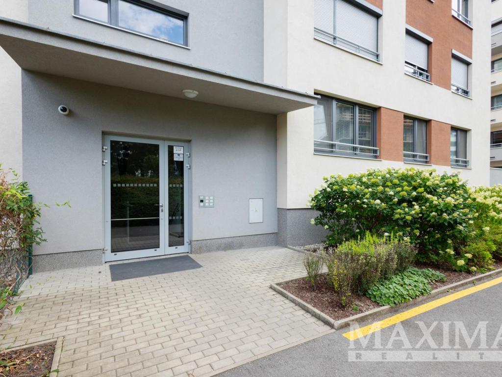 Prodej bytu 2+kk 59 m2, Praha – náhled fotky 22
