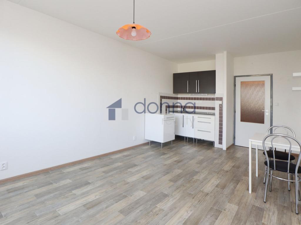 Pronájem bytu 1+kk 30 m2