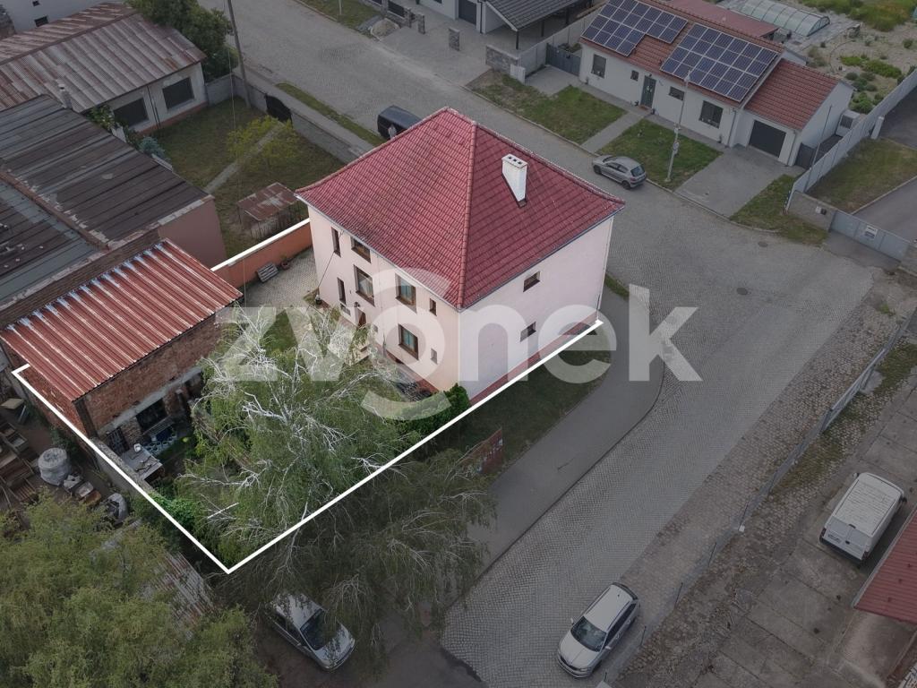 Listing 2