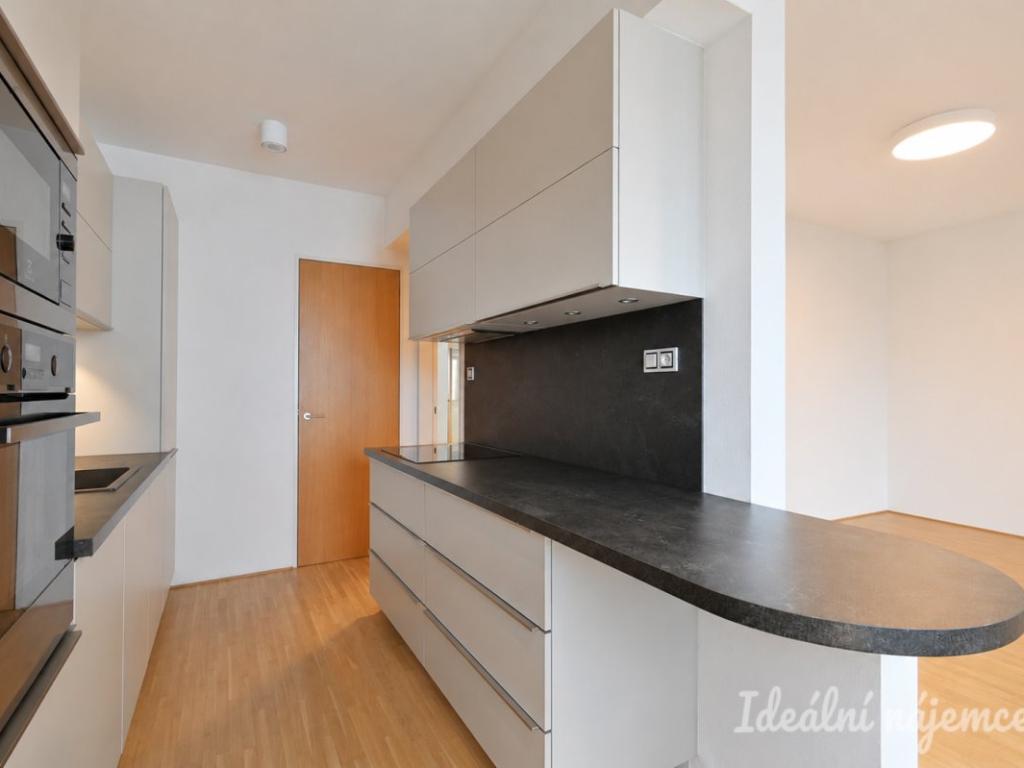 Pronájem bytu 3+kk 104 m2