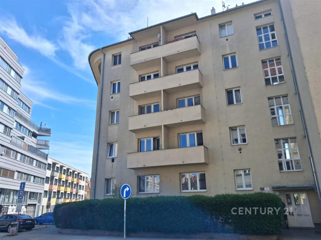 Pronájem bytu 2+kk 53 m2