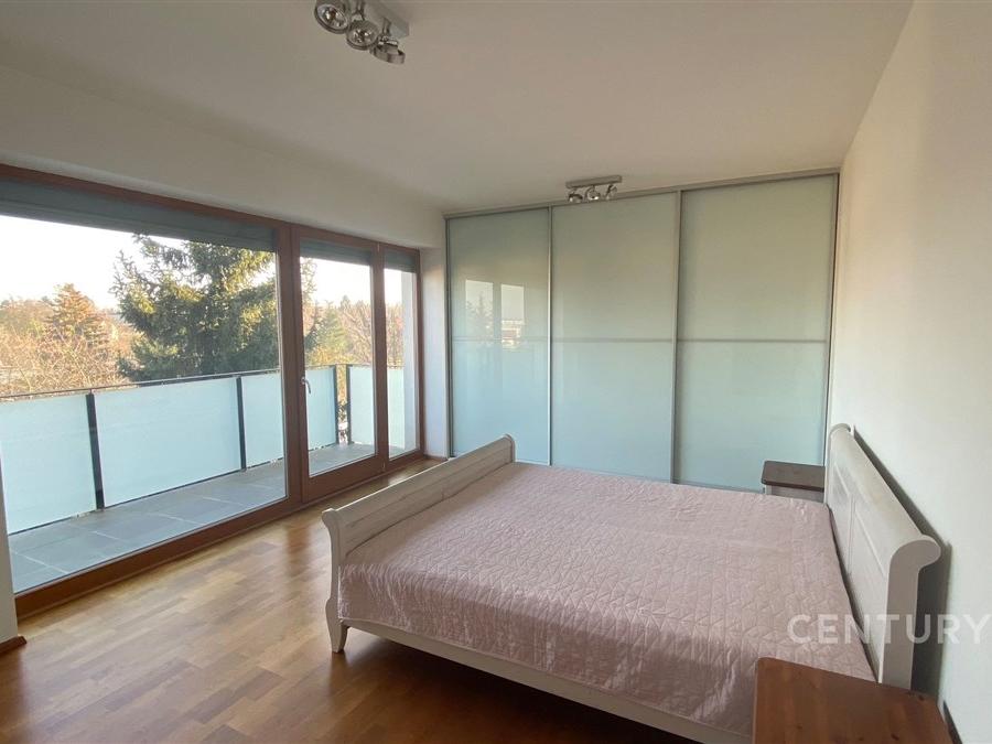 Pronájem bytu 4+kk 144 m2