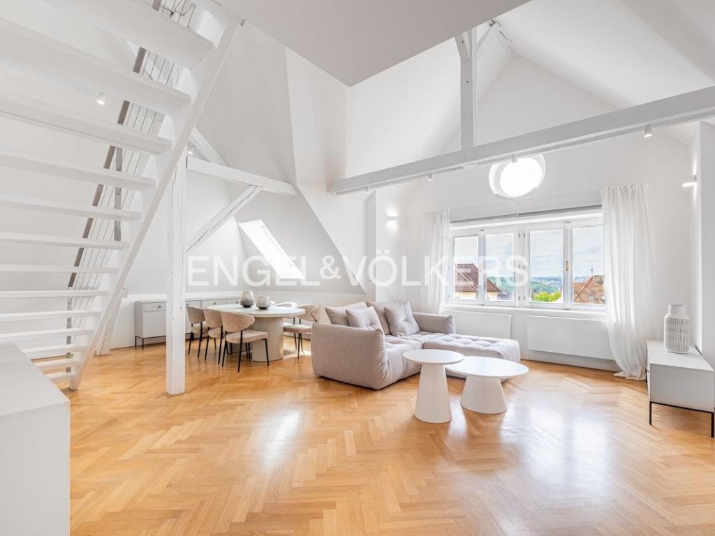 Pronájem bytu 3+1 144 m2