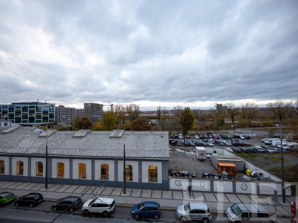 Pronájem bytu 2+1 64 m2, Praha – náhled fotky 18