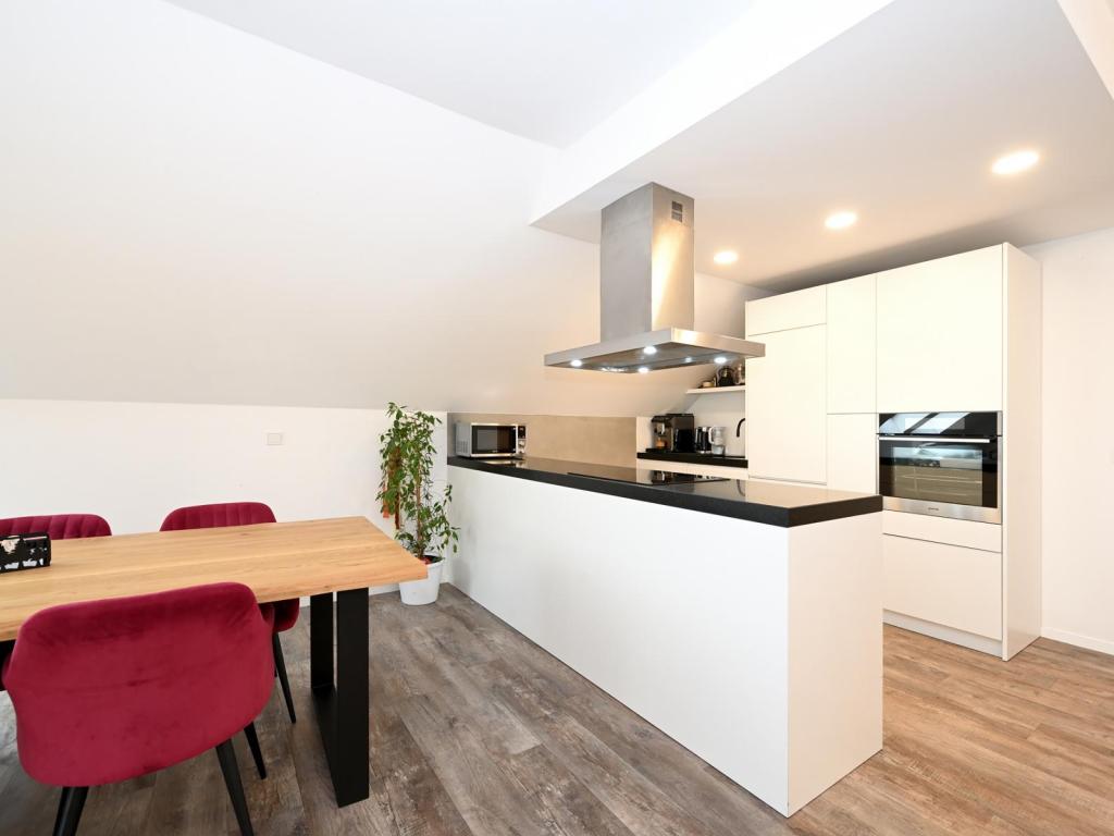 Pronájem bytu 4+kk 142 m2