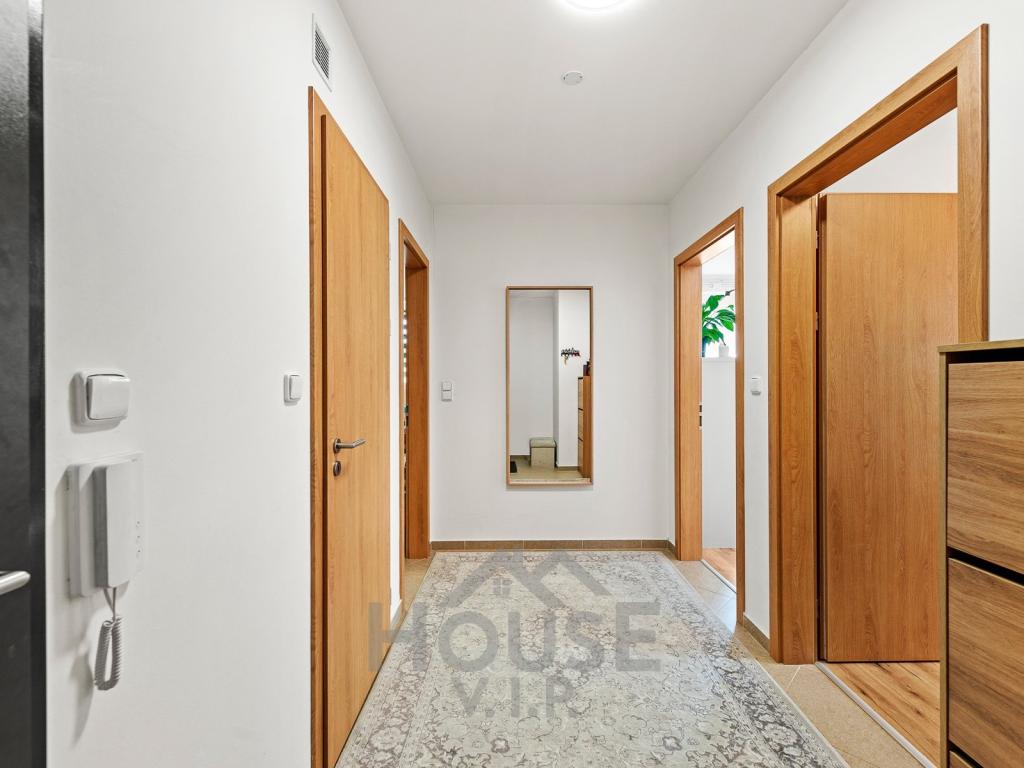 Prodej bytu 2+kk 60 m2, Praha – náhled fotky 26