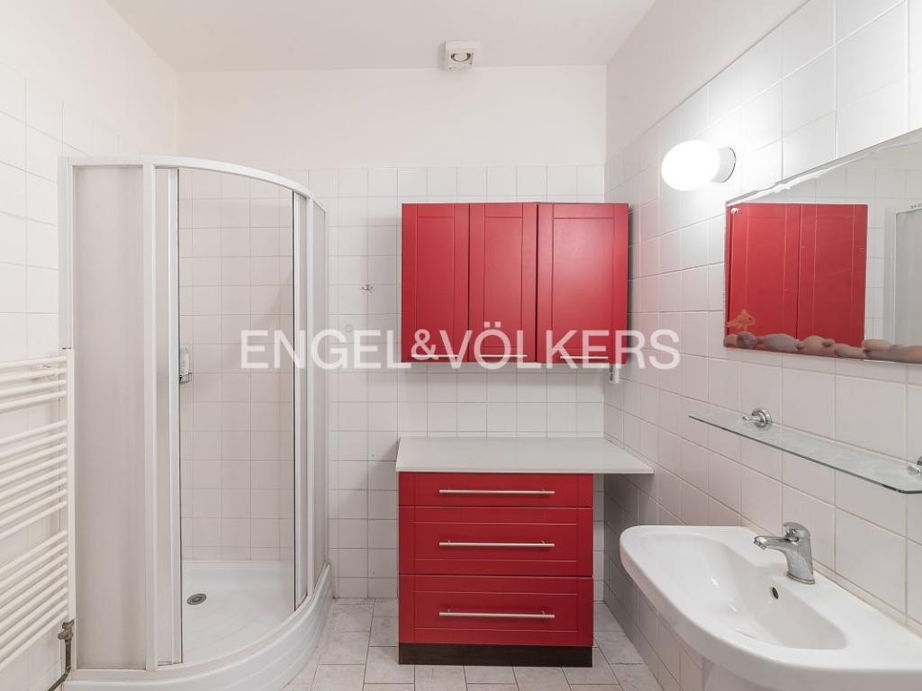 Pronájem bytu 1+kk 35 m2