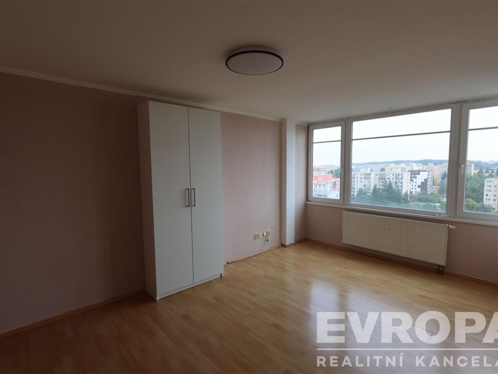 Pronájem bytu 1+1 37 m2