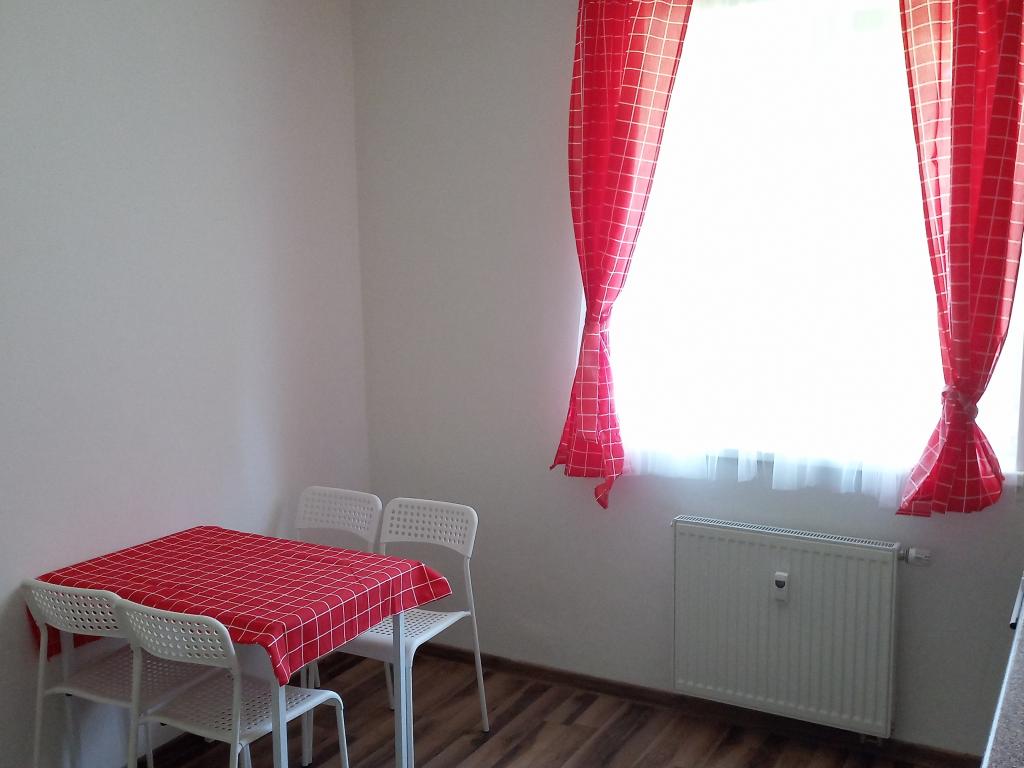 Pronajem bytu 2+kk 42 m2