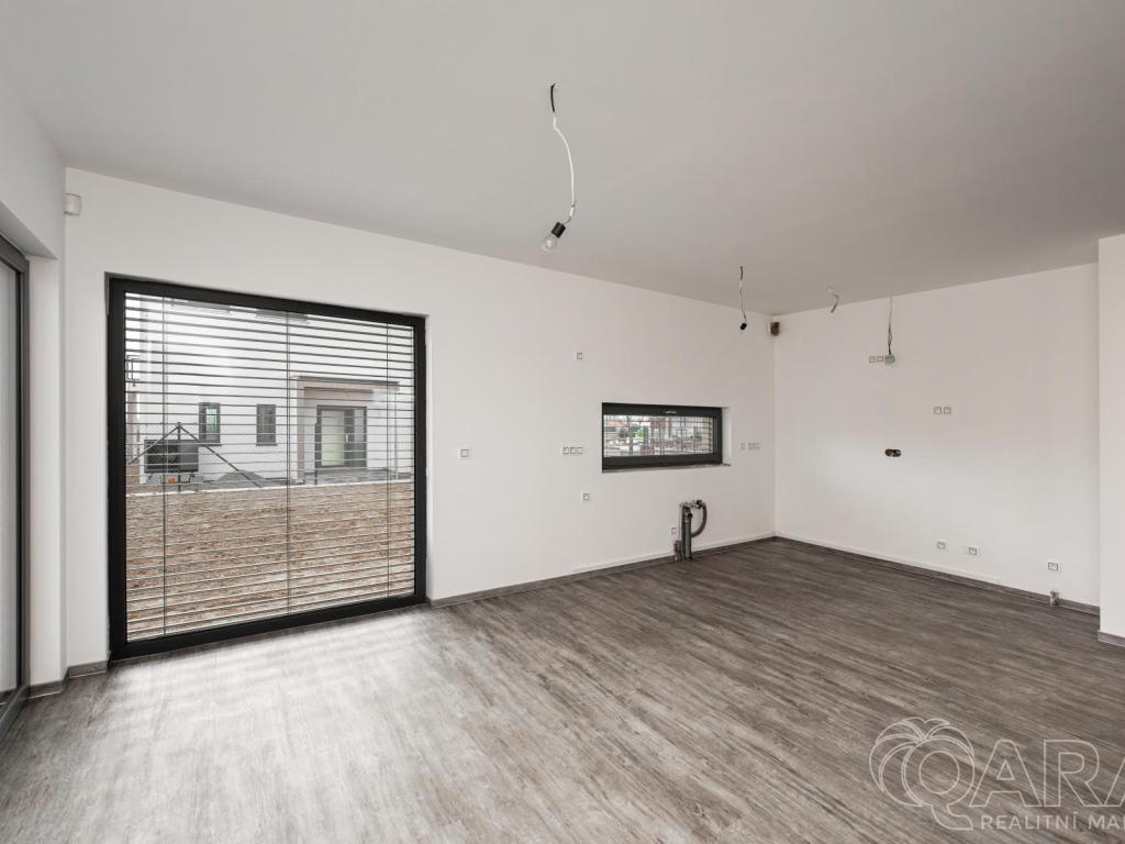 Prodej domu 183 m2, Vysoký Újezd – náhled fotky 11