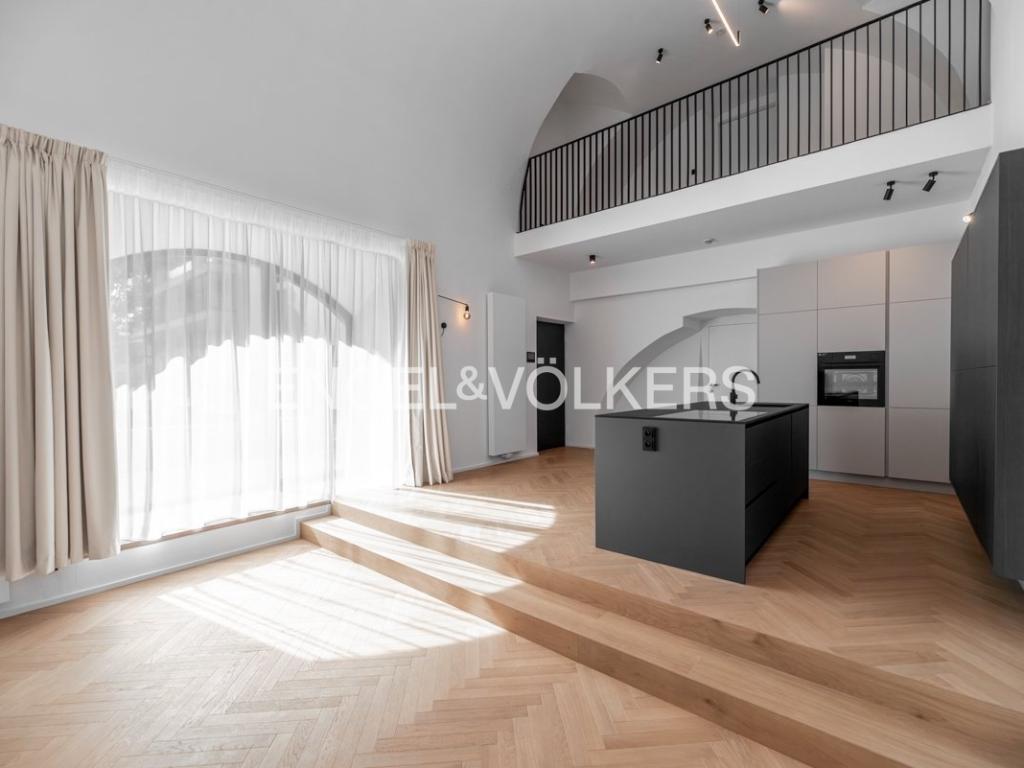 Pronájem bytu 3+kk 113 m2