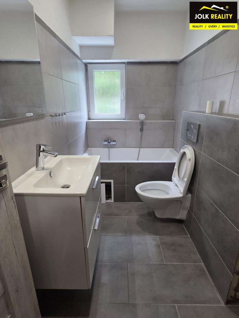 Pronájem bytu 3+1 60 m2, Opava – náhled fotky 13