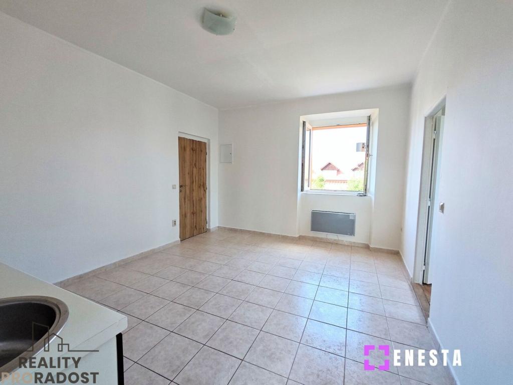 Pronájem bytu 2+kk 40 m2
