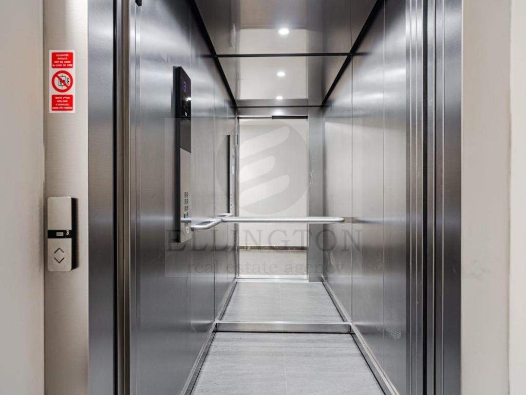Prodej bytu 1+kk 36 m2, Praha – náhled fotky 12