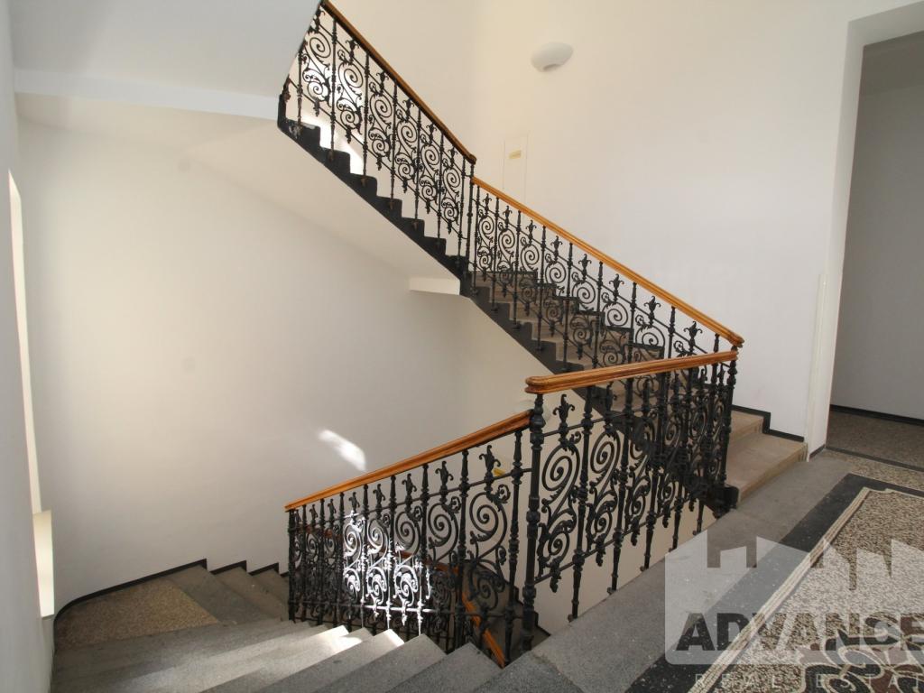 Pronájem bytu 3+kk 82 m2, Praha – náhled fotky 20