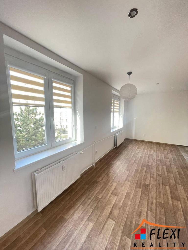 Pronájem bytu 1+1 37 m2