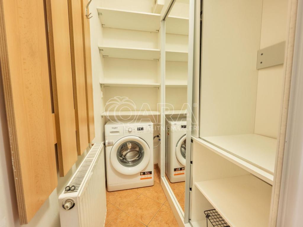 Pronájem bytu 1+kk 38 m2, Praha – náhled fotky 8