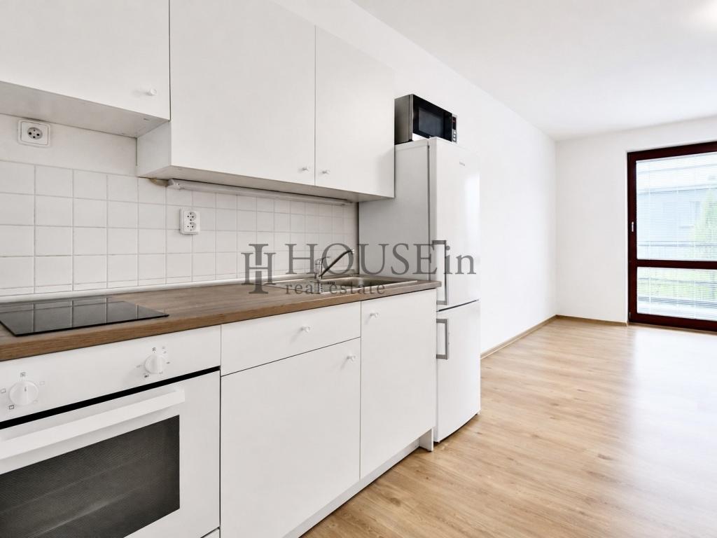 Pronájem bytu 1+kk 35 m2