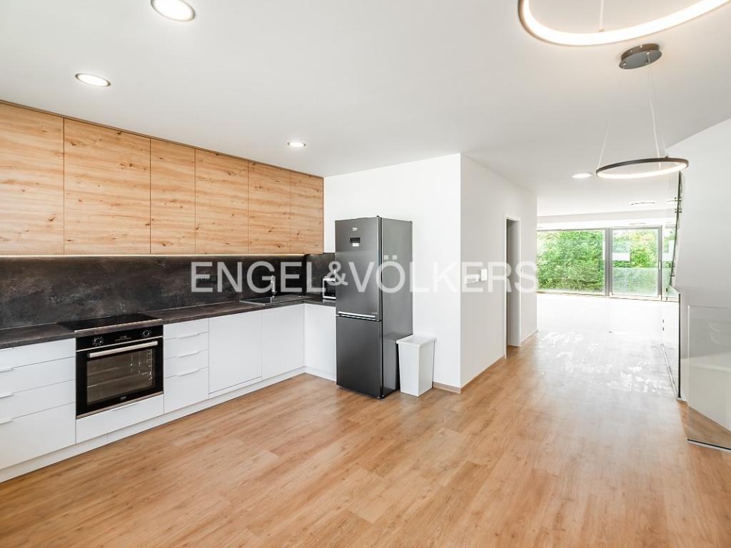 Pronájem domu 168 m² – pohled 4