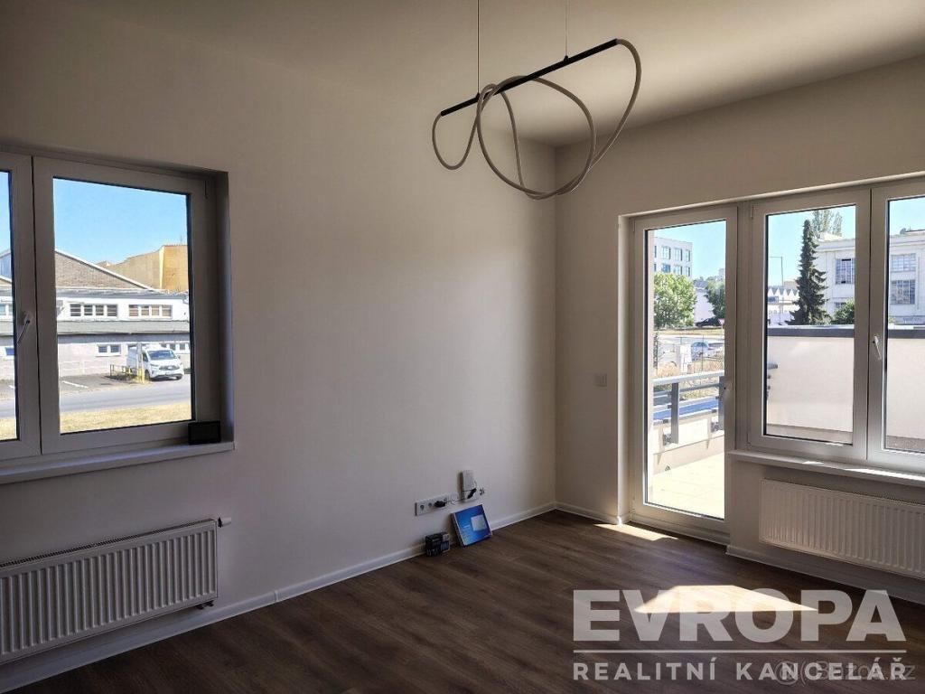 Pronájem bytu 2+kk 48 m2