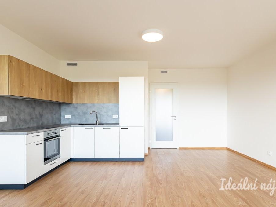 Pronájem bytu 3+kk 70 m2