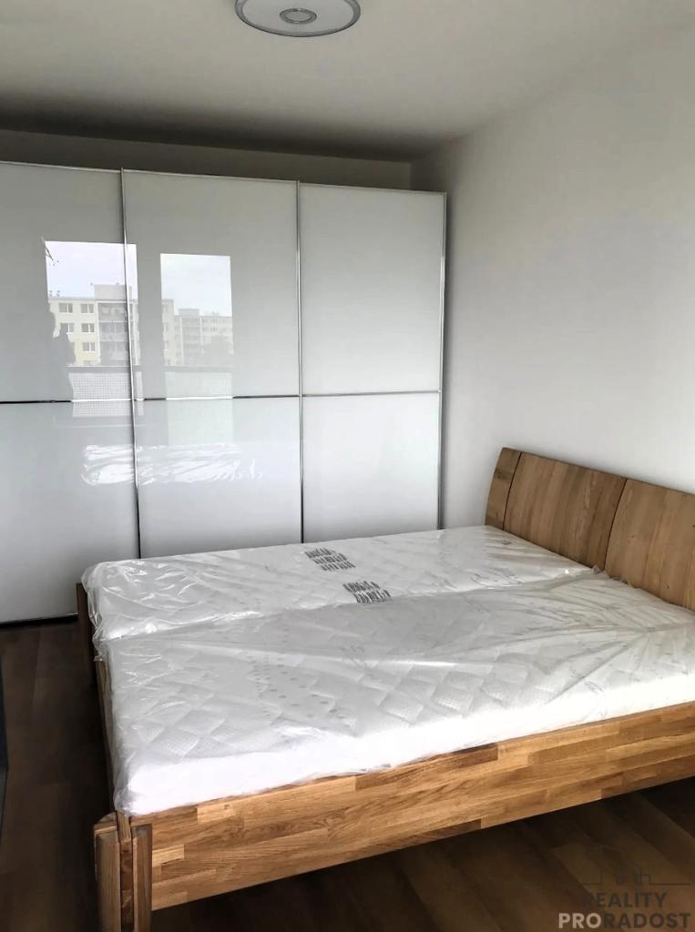 Pronájem bytu 2+kk 56 m2