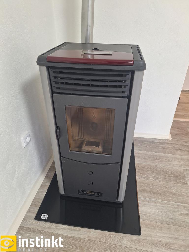 Pronájem bytu 1+1 37 m2