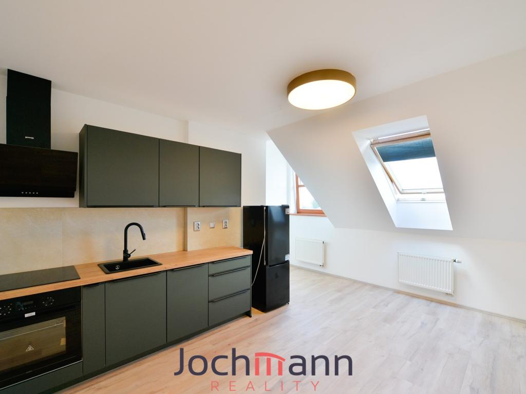 Pronájem bytu 2+kk 52 m2