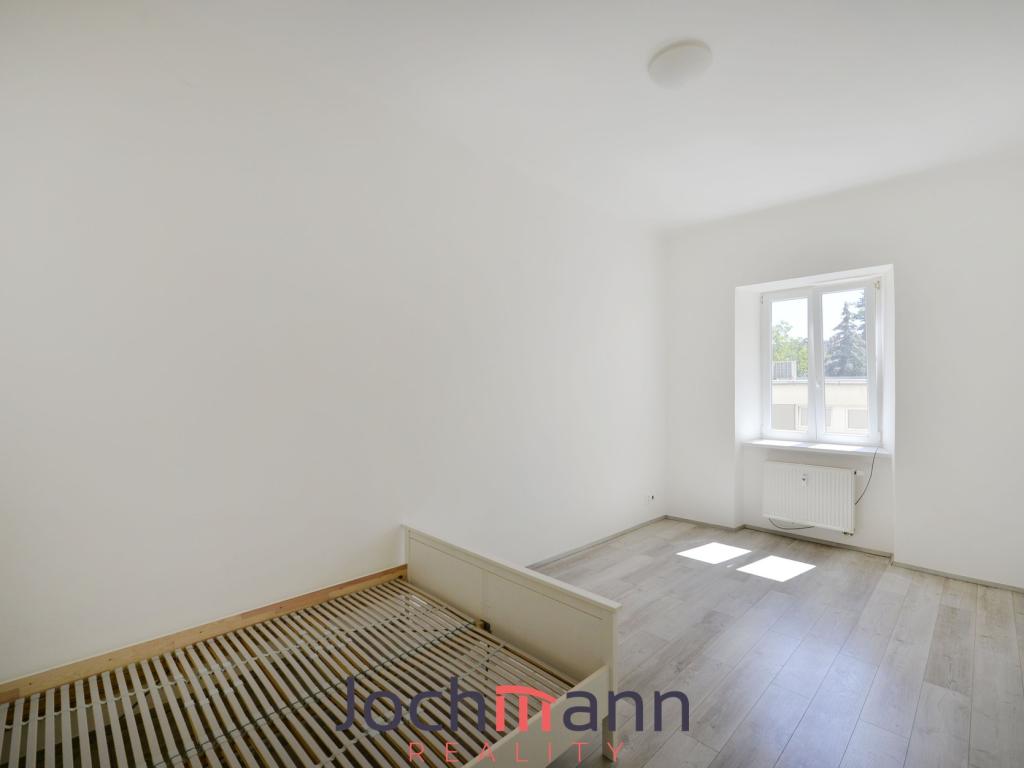 Pronájem bytu 1+kk 32 m2