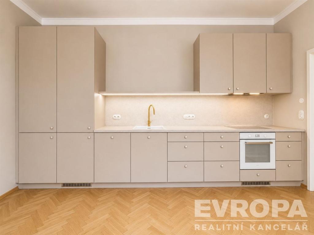 Pronájem bytu 2+kk 56 m2