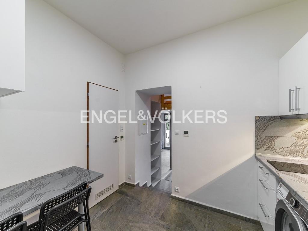 Pronájem bytu 1+kk 27 m2