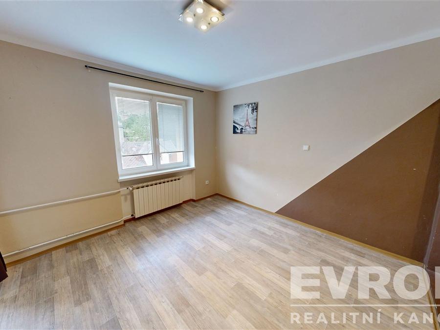 Pronájem bytu 3+1 68 m2