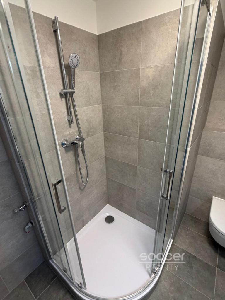 Pronájem bytu 2+kk 52 m2, Praha – náhled fotky 7