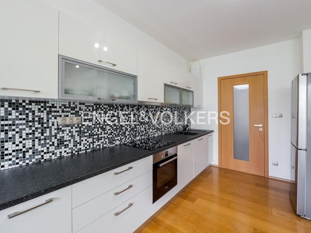 Pronájem bytu 2+kk 50 m2