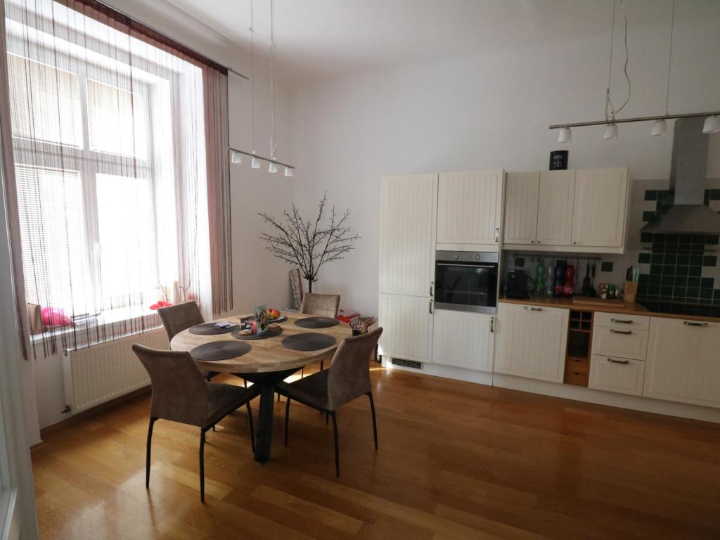 Pronájem bytu 3+1 97 m2